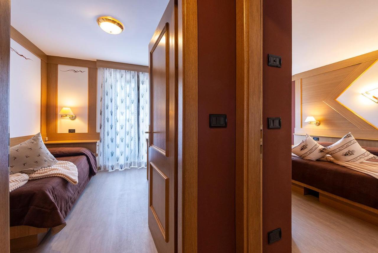 מואנה Hotel La Serenella מראה חיצוני תמונה
