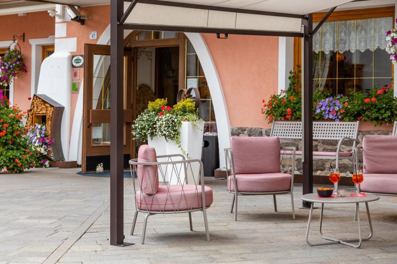 מואנה Hotel La Serenella מראה חיצוני תמונה