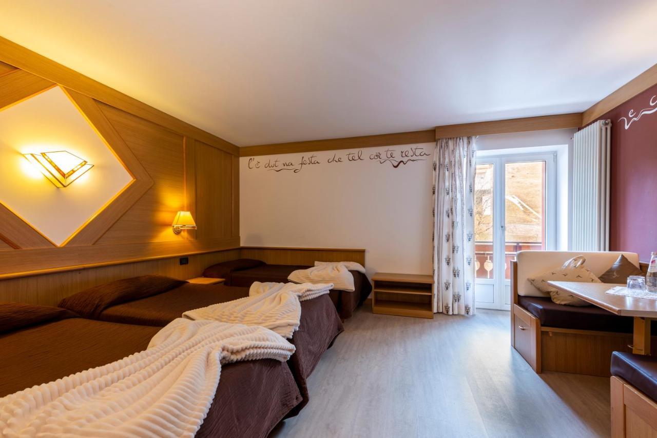מואנה Hotel La Serenella מראה חיצוני תמונה