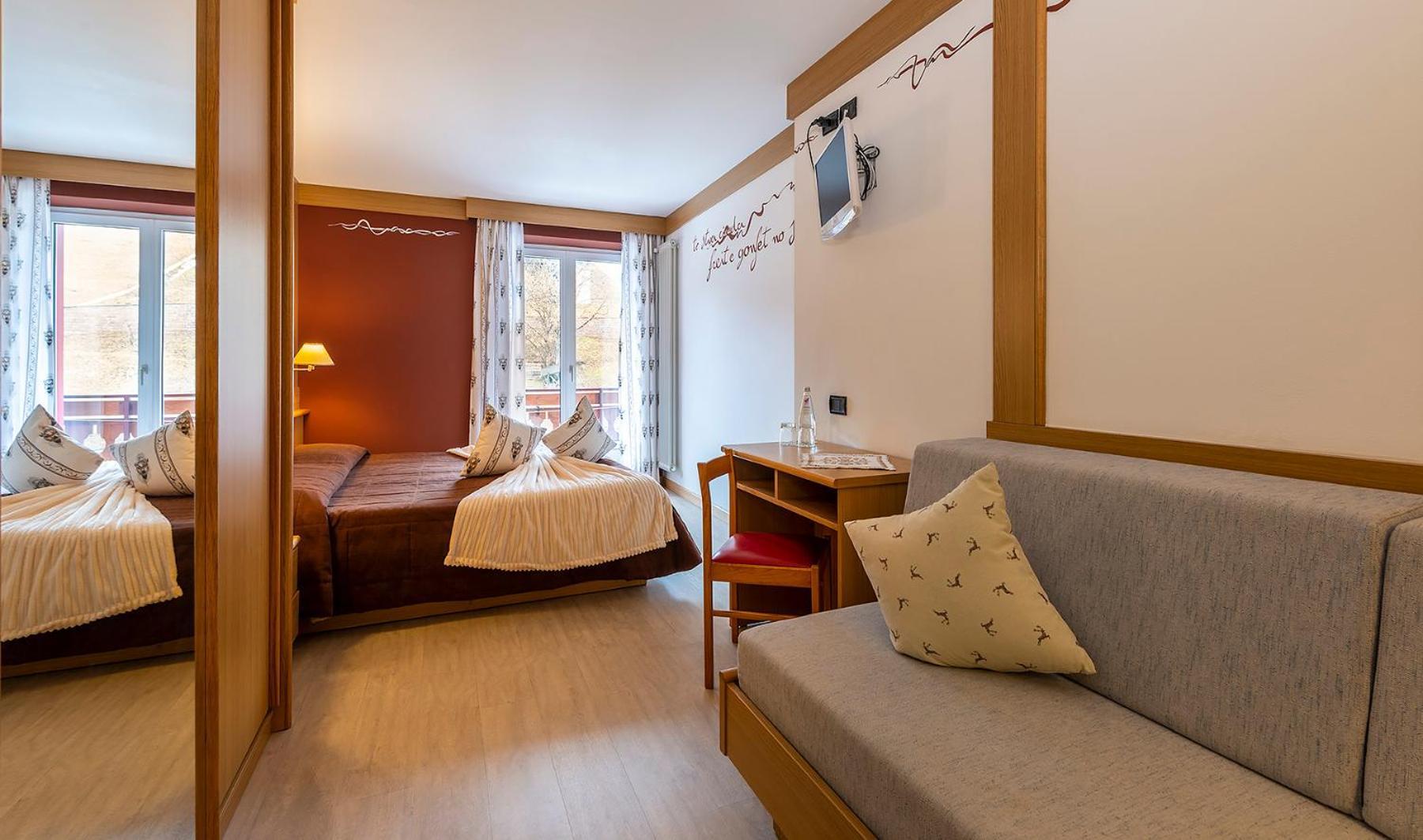 מואנה Hotel La Serenella מראה חיצוני תמונה