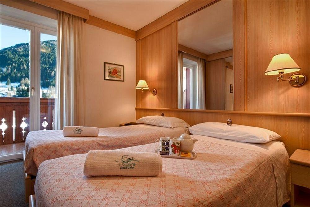 מואנה Hotel La Serenella מראה חיצוני תמונה